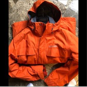 Men’s Columbia 3 in 1 ski jacket- size large